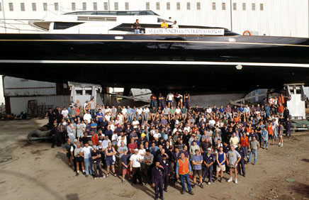  Alloy Yachts International     , 2002 .